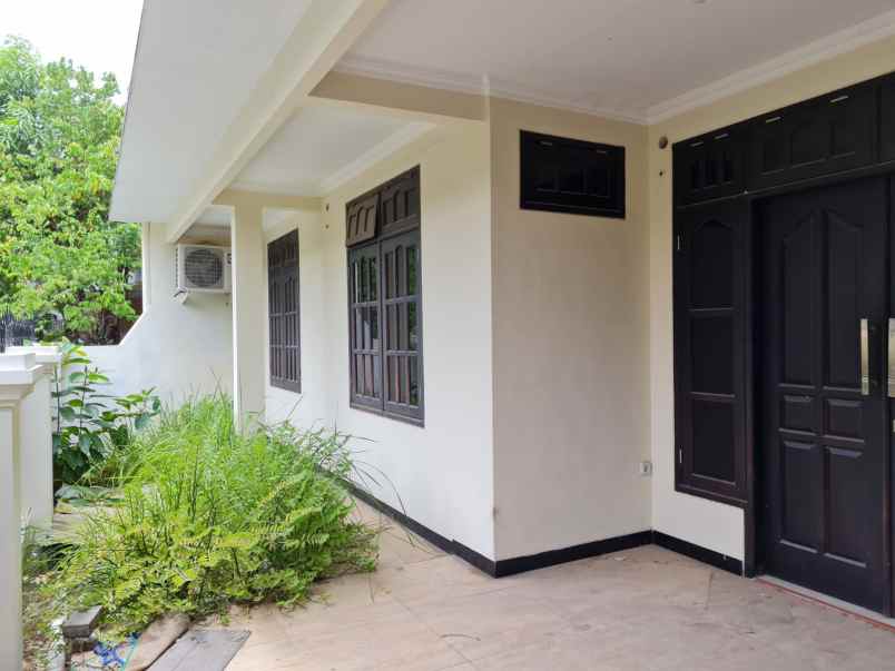 dijual rumah rungkut menanggal harapan
