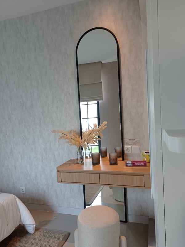 dijual rumah sambiroto