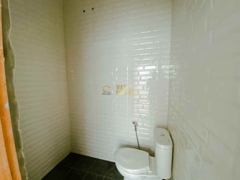 dijual rumah sardonoharjo