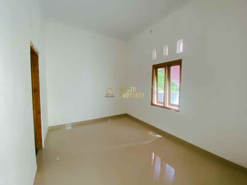 dijual rumah sardonoharjo