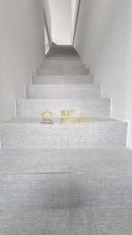 dijual rumah sariharjo kec ngaglik kab