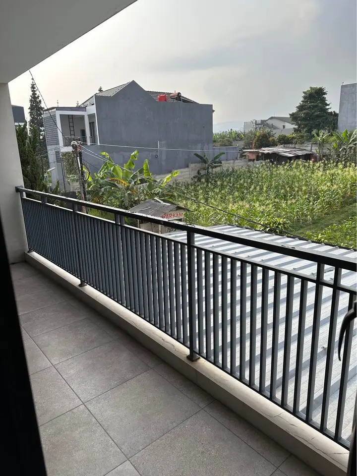 dijual rumah sariwangi bandung