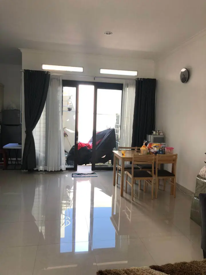 dijual rumah sariwangi bandung