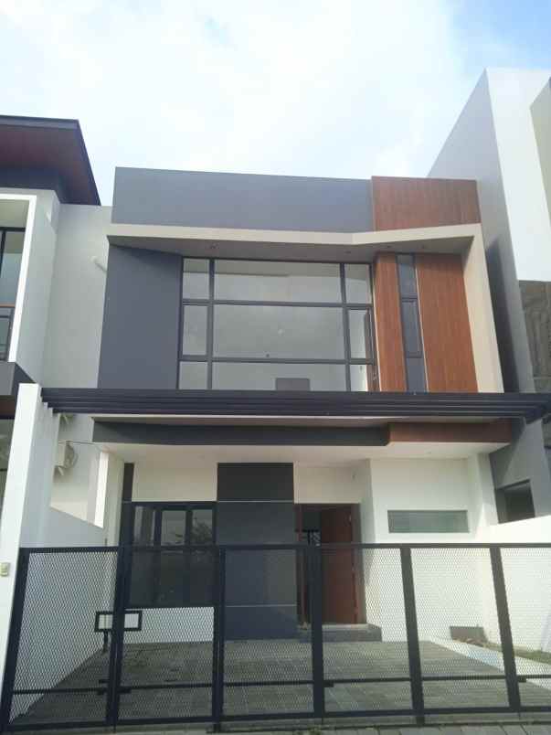 dijual rumah setra duta grande bandung