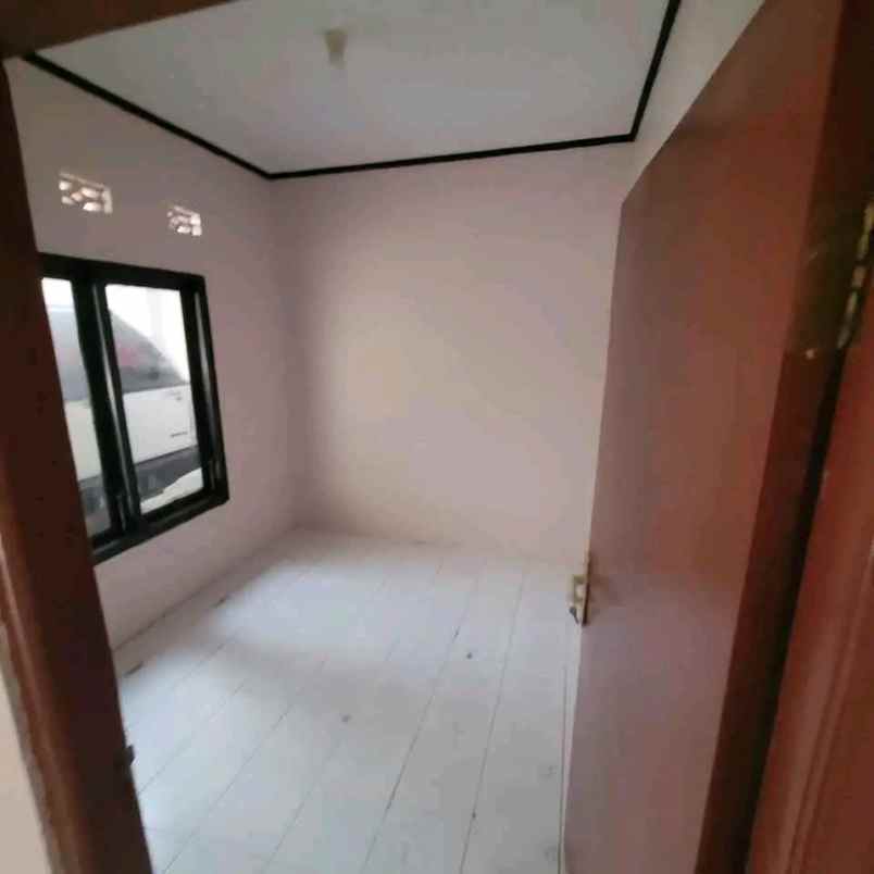 dijual rumah sewon