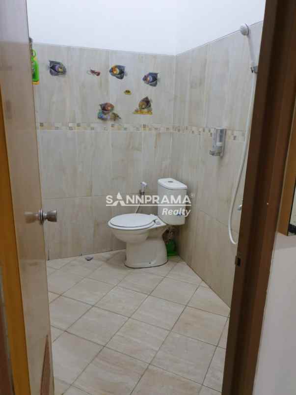 dijual rumah shm dalam cluster di beji depok siap huni