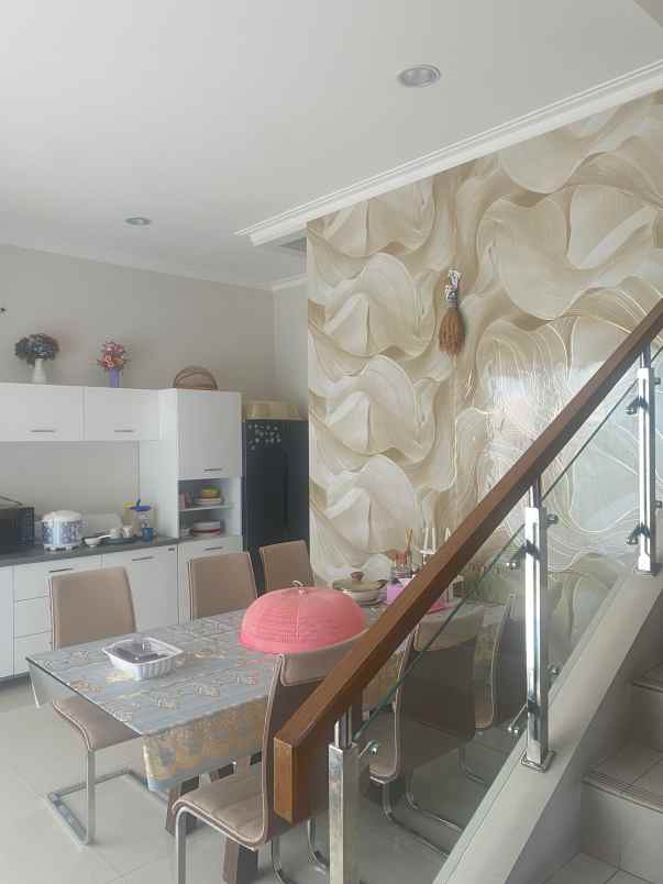 dijual rumah siap huni kota wisata cibubur