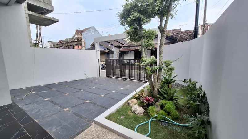 dijual rumah sinduharjo