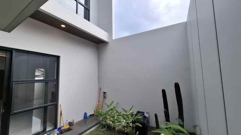 dijual rumah sinduharjo