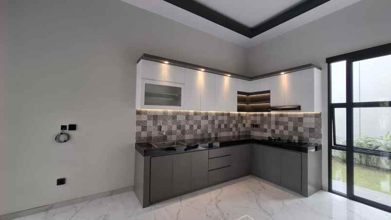 dijual rumah sinduharjo