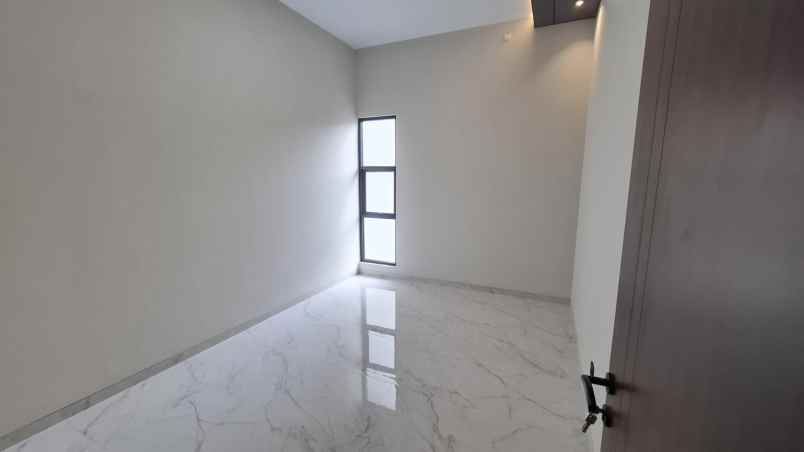 dijual rumah sinduharjo