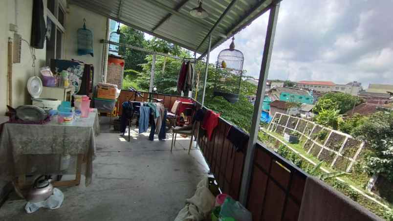 dijual rumah stasiun tugu