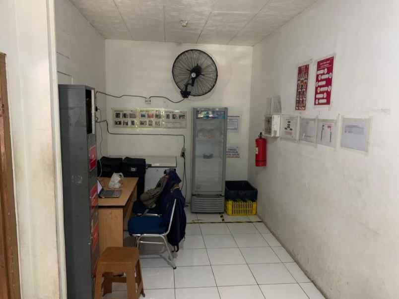 dijual rumah strategis daerah cikoko