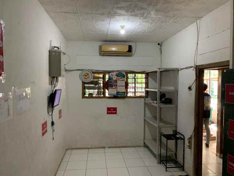 dijual rumah strategis daerah cikoko