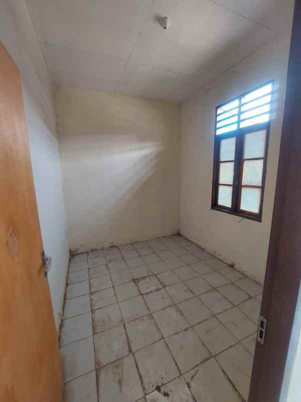 dijual rumah sultana residence