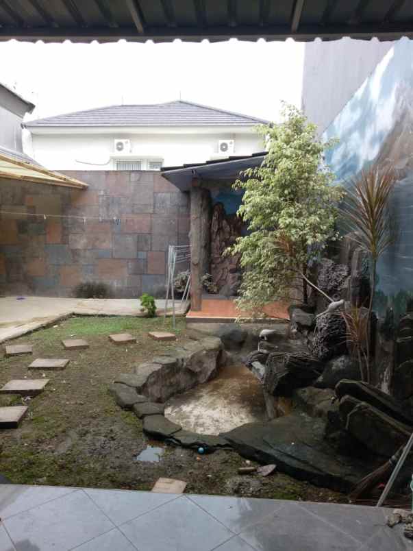 dijual rumah talaga bestari tangerang