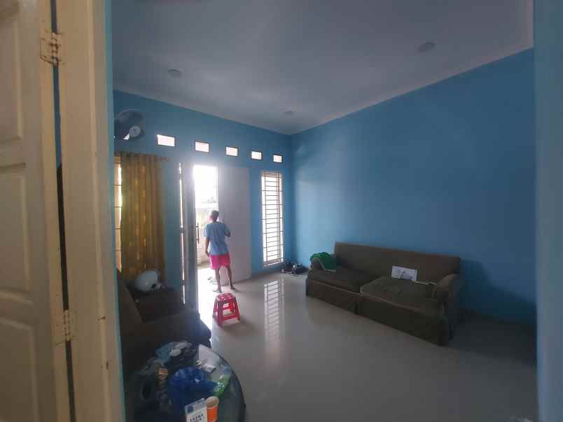 dijual rumah tanah baru townhouse