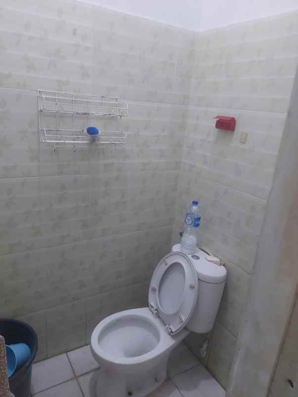 dijual rumah tanah baru townhouse