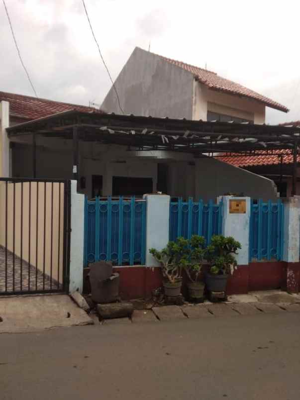 dijual rumah tanjung barat jagakarsa