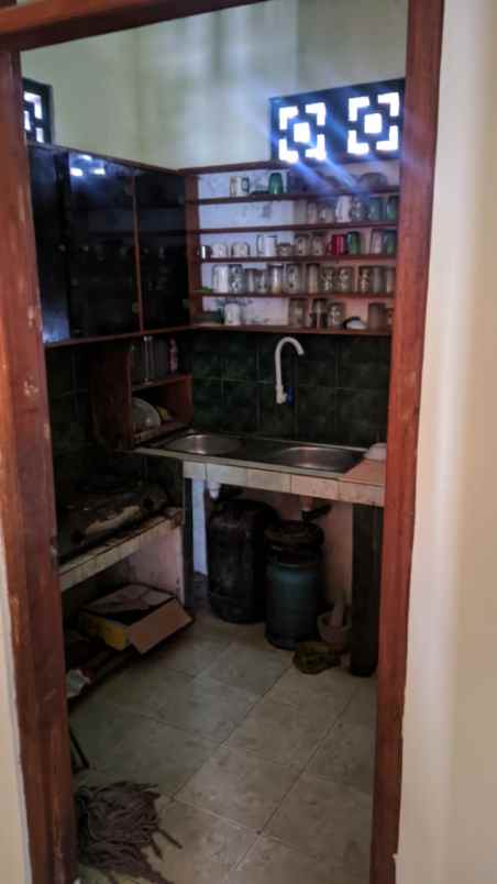 dijual rumah tengah kota magetan