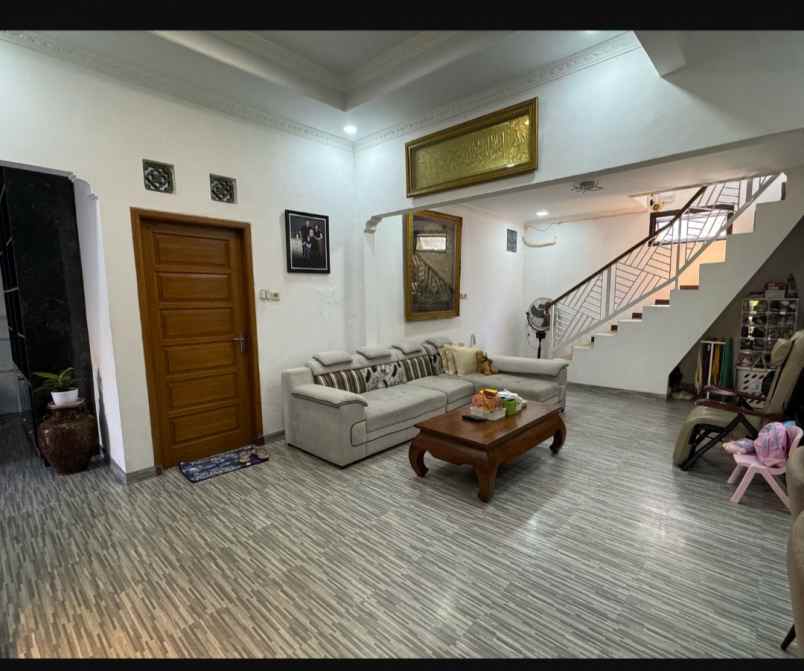 dijual rumah terawat di margahayu bandung