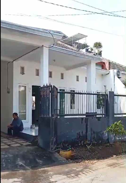 dijual rumah terusan kerinci