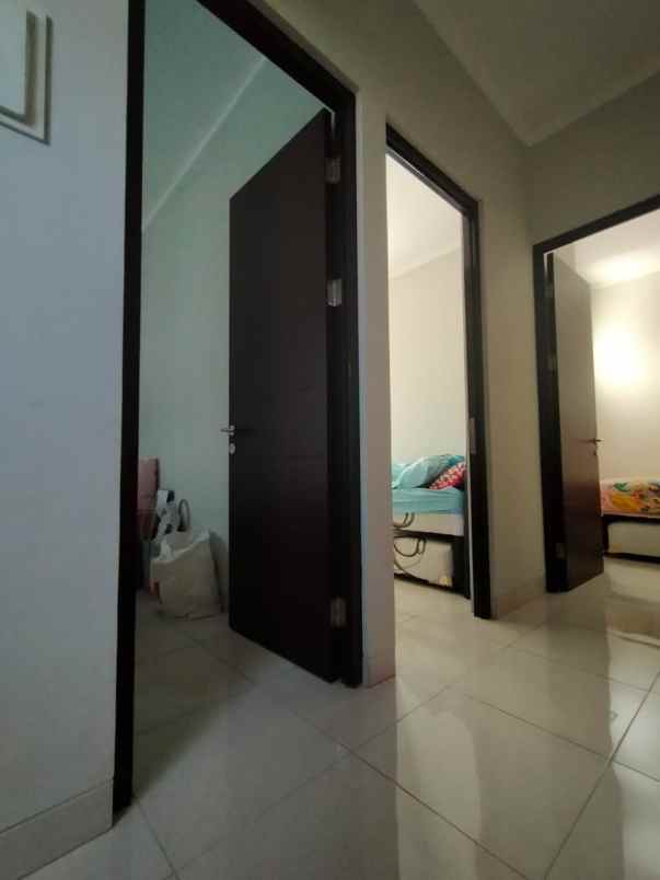dijual rumah the orchard cluster olive