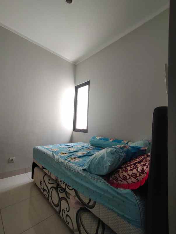 dijual rumah the orchard cluster olive