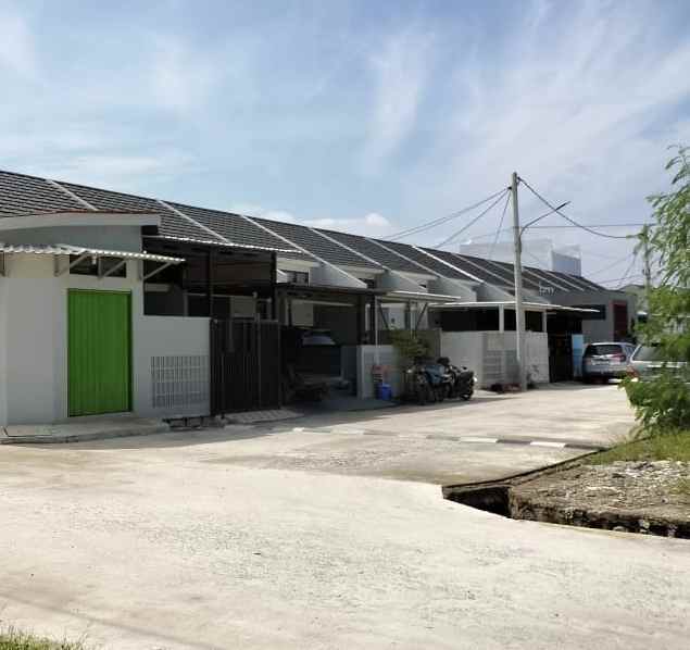 dijual rumah ujung harapan