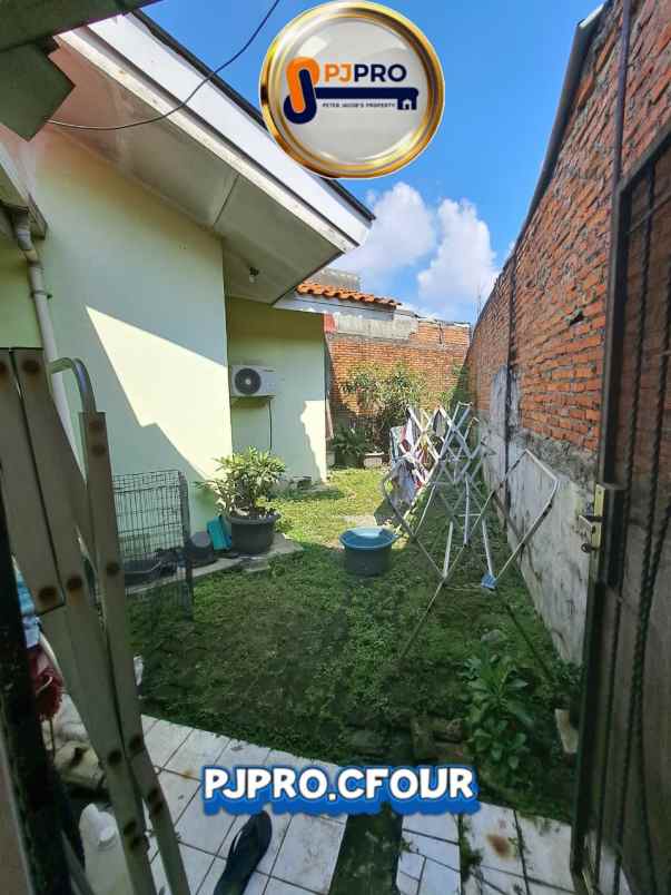 dijual rumah villa indah permai