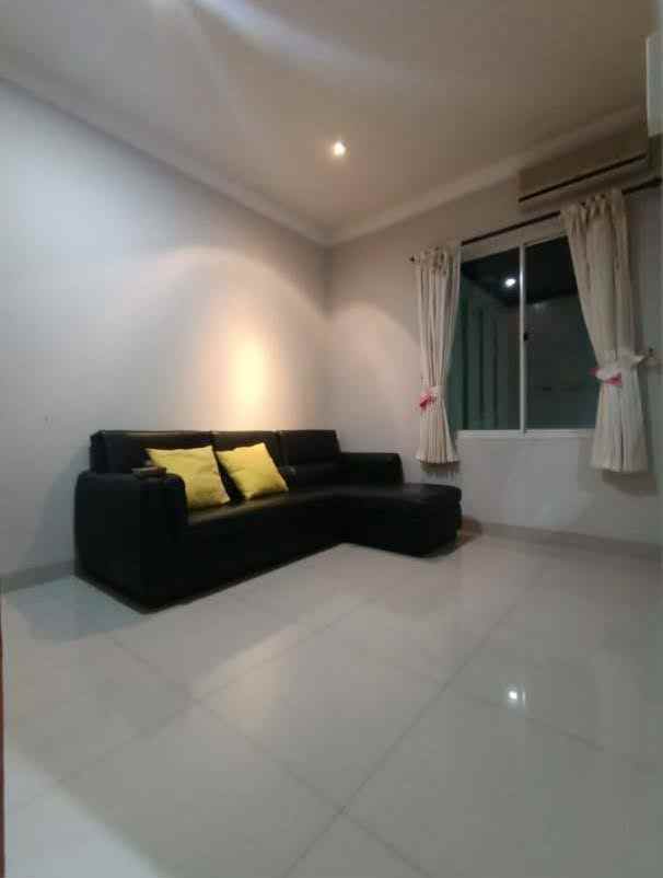 dijual rumah water terrace alam galaxy