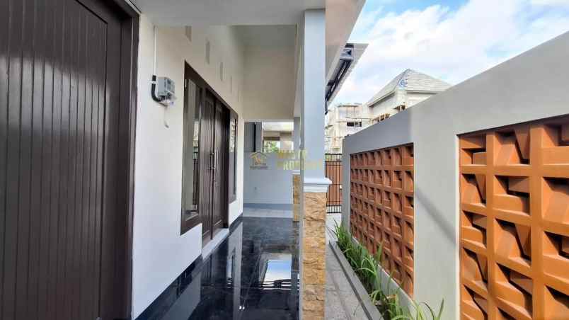 dijual rumah wedomartani