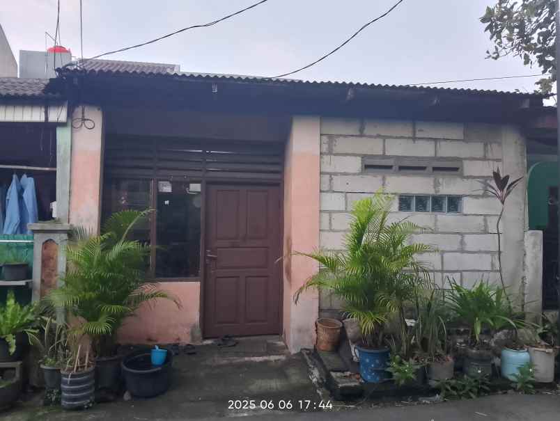 dijual rumah wilayah strategis