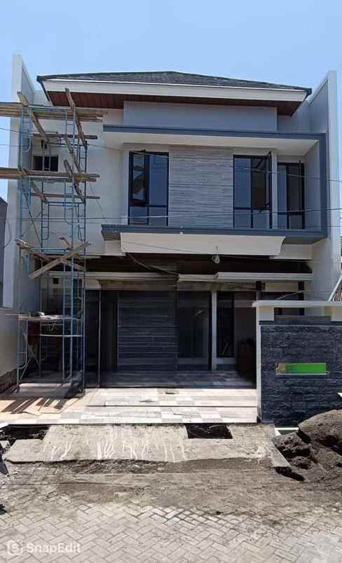 dijual rumah wisma permai