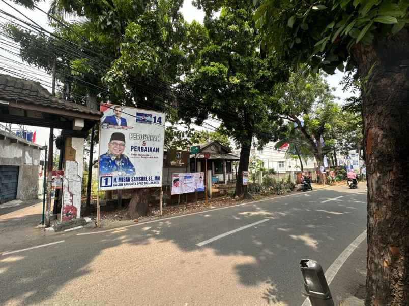 dijual tanah dan bangunan di susukan jakarta timur