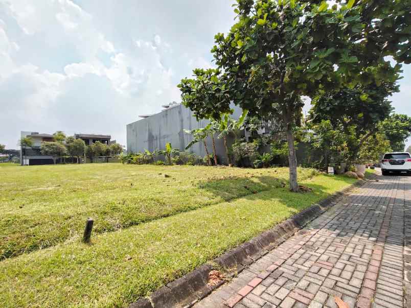 dijual tanah graha famili