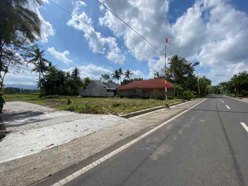 dijual tanah jl godean moyudan