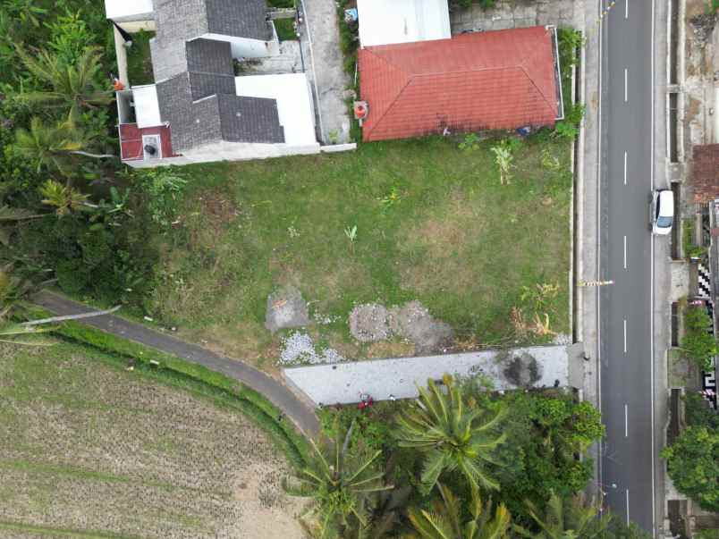 dijual tanah jl godean moyudan