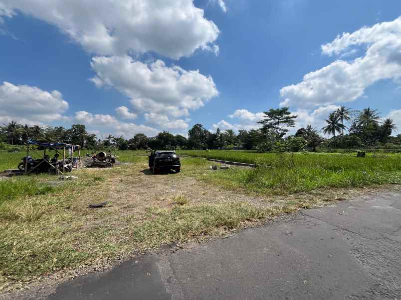 dijual tanah jl pandanaran uii