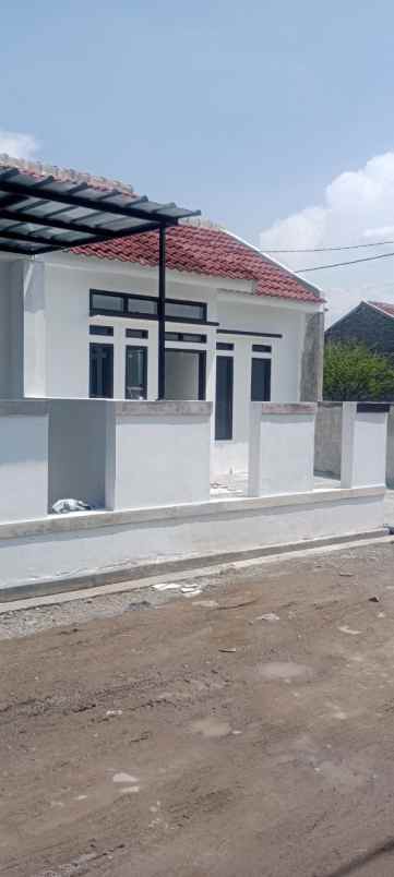 dijual tanah jln jati mekar paniisan