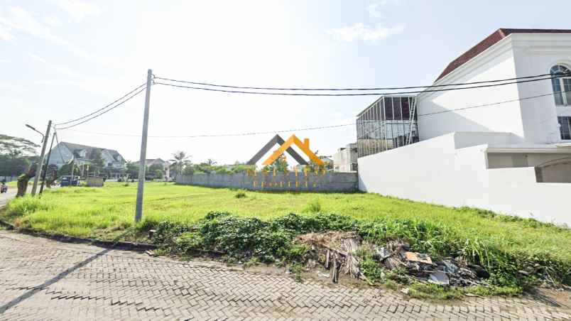 dijual tanah komplek graha metropolitan