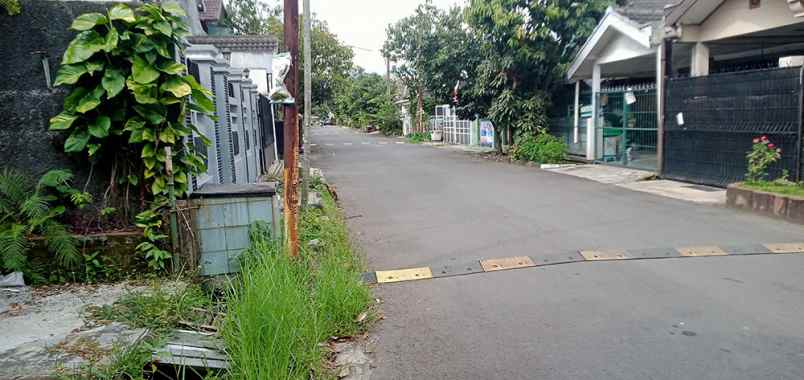 dijual tanah sanggar hurip