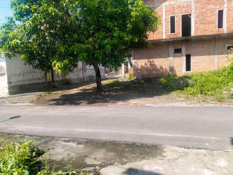 dijual tanah sidomoyo