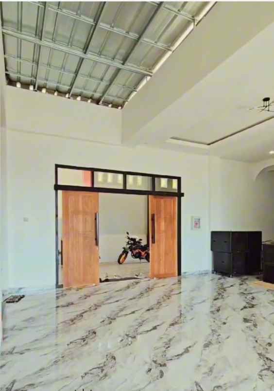 dijual villa batu kalam