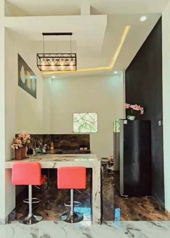 dijual villa batu kalam