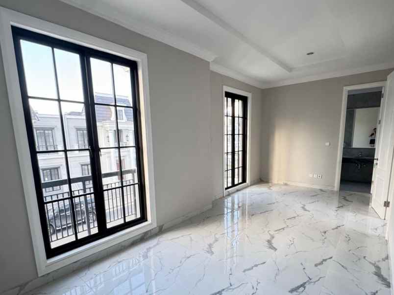 dijual villa citraland helvetia medan type catania