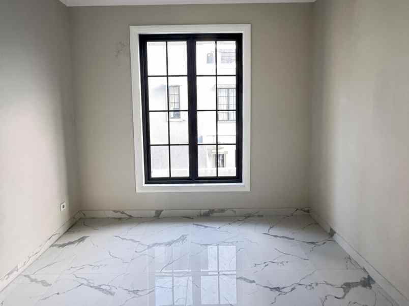dijual villa citraland helvetia medan type catania