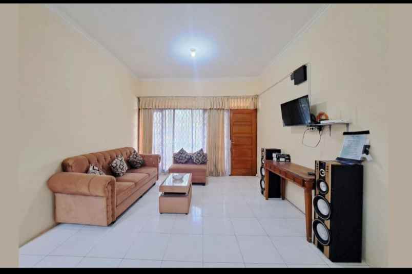 dijual villa jl kp pasir madin rt 001