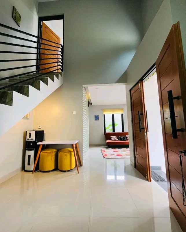 dijual villa sleman utara