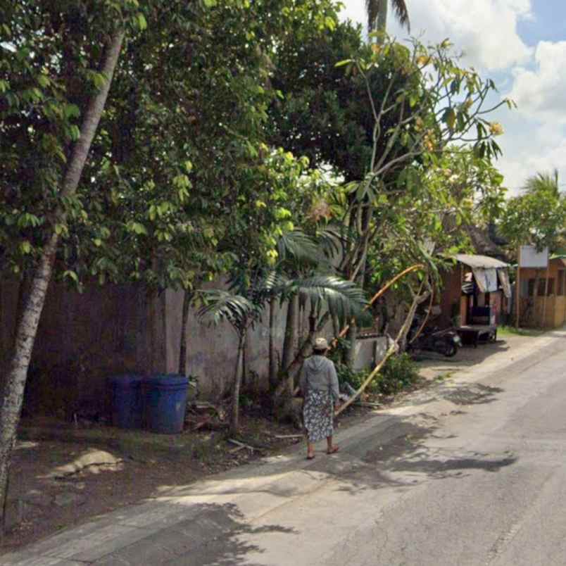 dikontrakan 6 are jl raya pantai pererenan mengwi